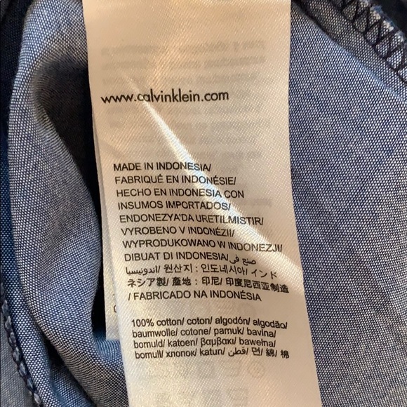 Calvin Klein Jeans  Off the Shoulder Top - Picture 4 of 4